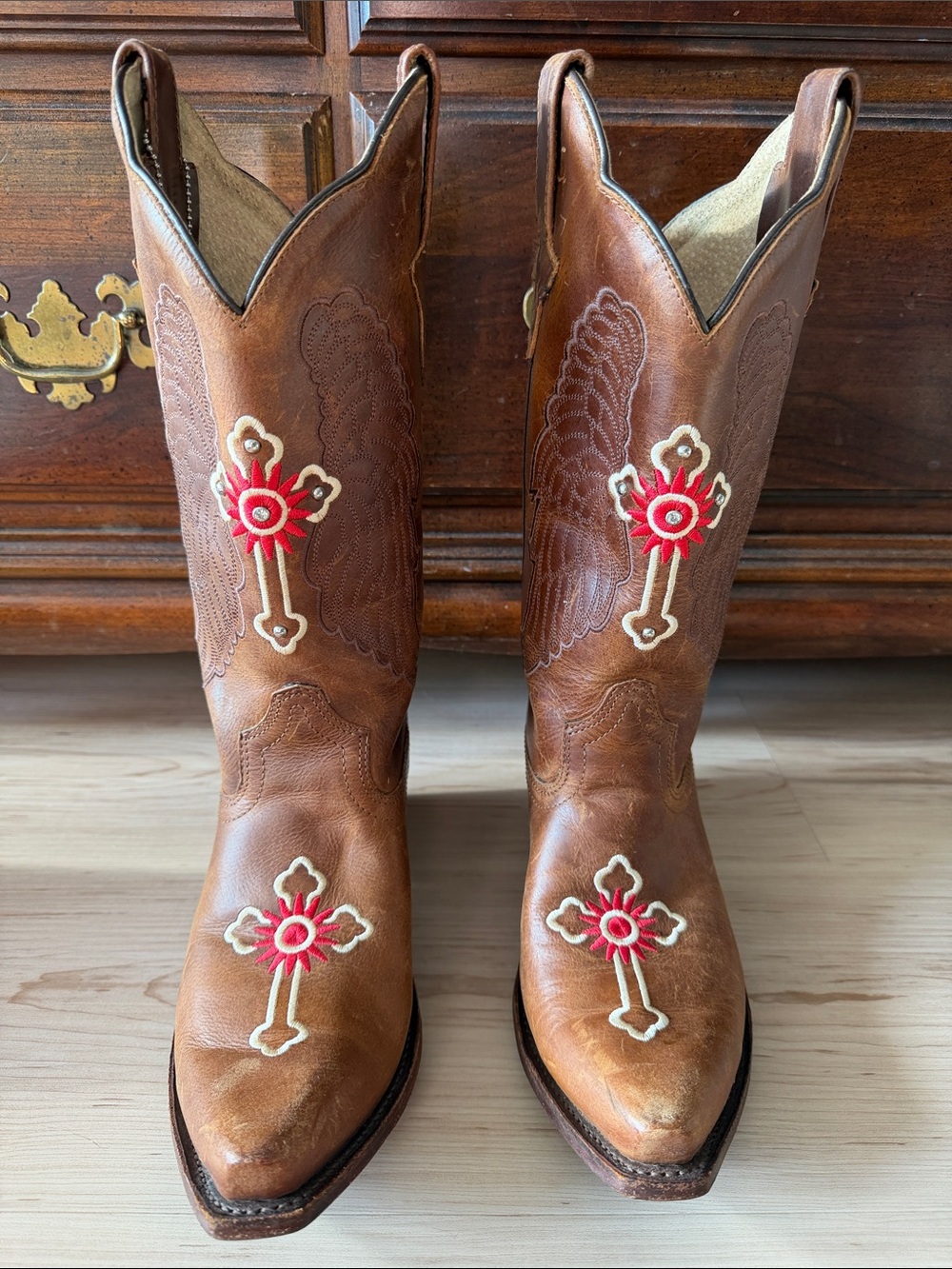 Gypsy Rose Tan Leather Embroidered Red Cross Wing Cowboy Boots Women's 8